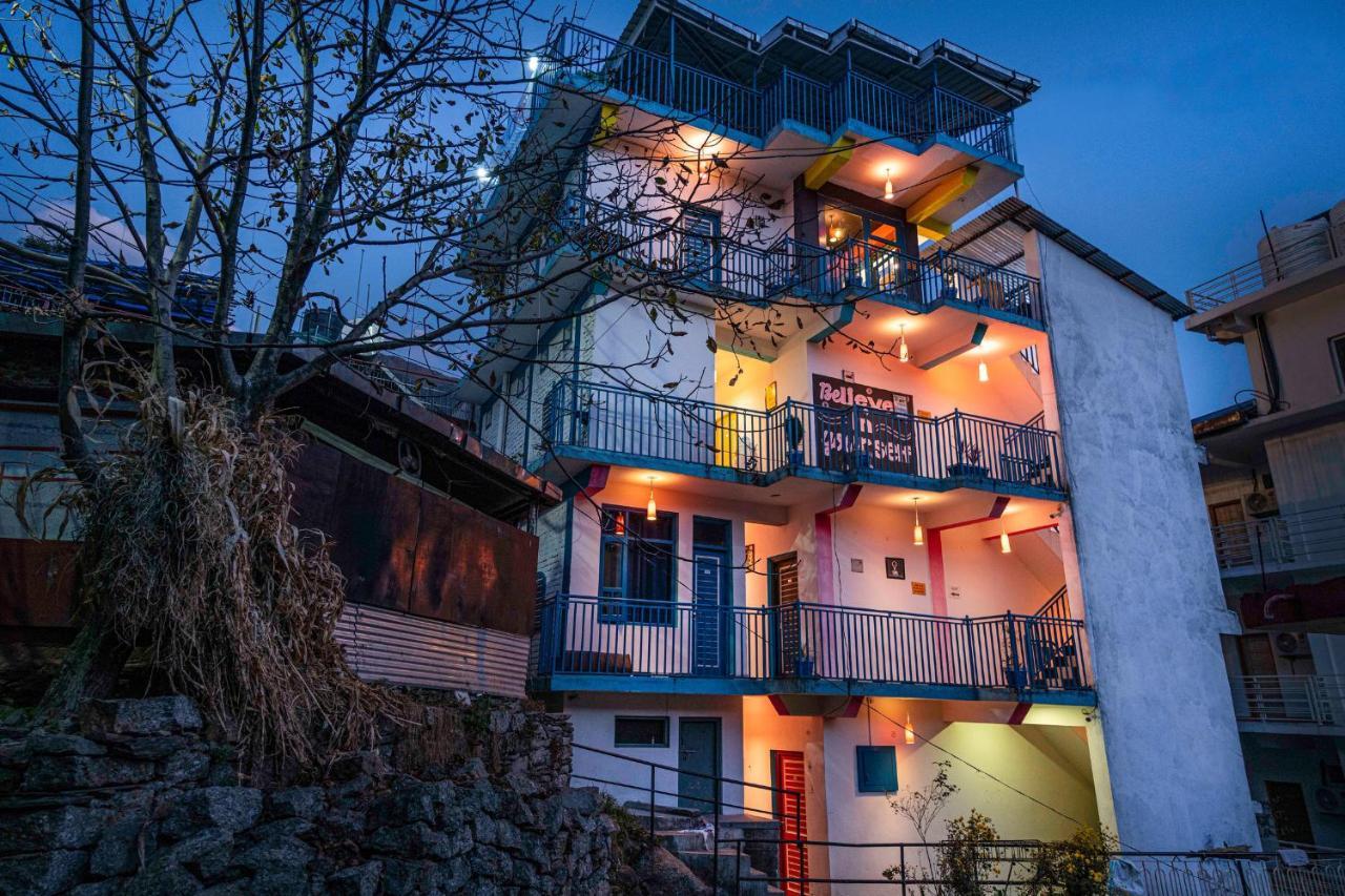 Flyaway Hostel מקלוד גאנג' מראה חיצוני תמונה